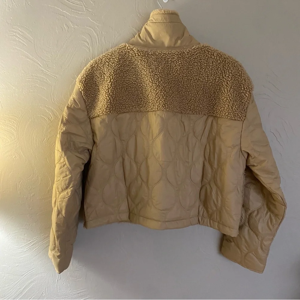 ATHLETA Tan Quilted Fleece Hybrid Sherpa Jacket - NEW - LARGE - Picture 10 of 13